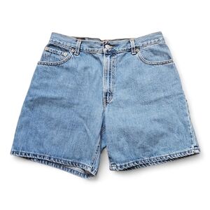 Vintage Levi's Light Blue Wash Relaxed Fit Denim Shorts 12
